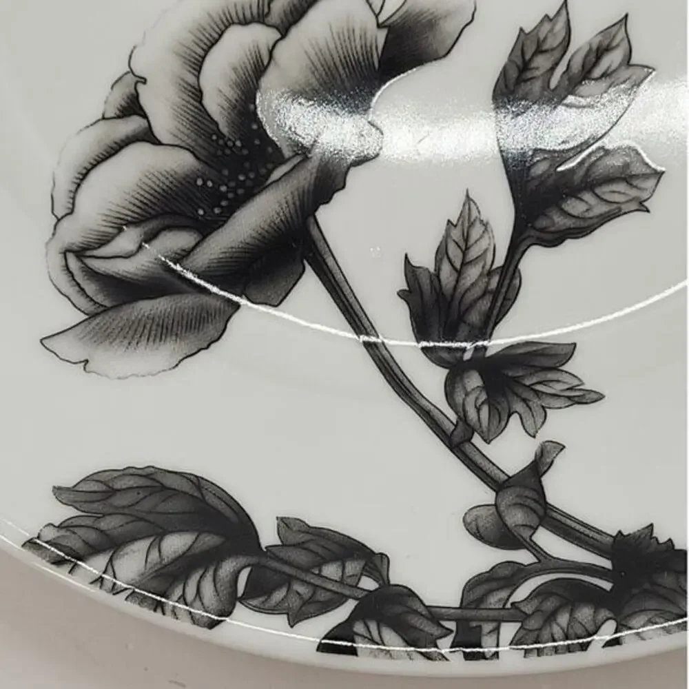 Spode BLACK PEONY 7.5